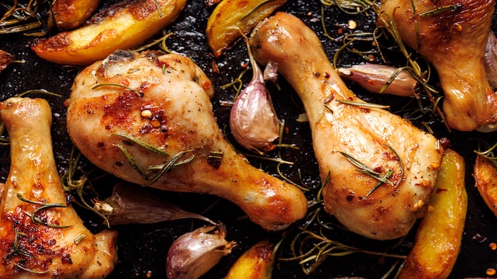 chicken drumsticks and herbs